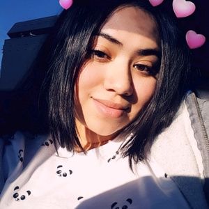 Meet your Posher, Karol